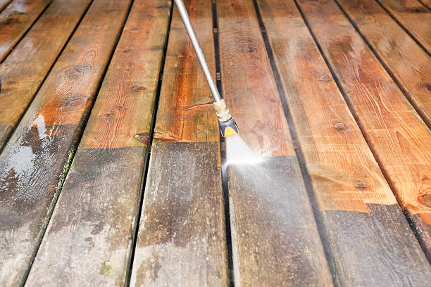 Best Deck Pressure Washing  in Mount Sinai, NY